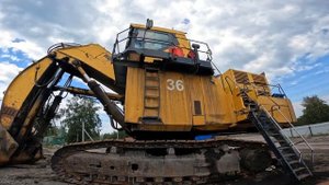 Экскаватор Komatsu-PC2000 — таких я еще не видел!..