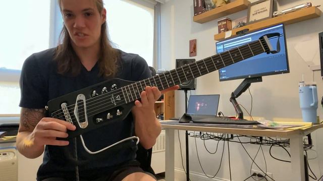 Traveler Ultralight Guitar - Unboxing and Review смотреть онлайн