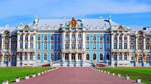 Главный дворец Российской империи. Пять Зимних дворцов.