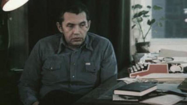 День рождения Роберта Рождественского смотреть онлайн