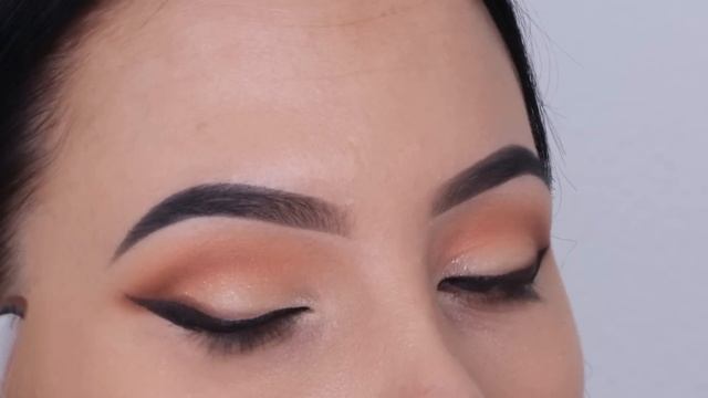 The Perfect Bridal Eye Makeup Tutorial |  Wedding Drugstore Makeup