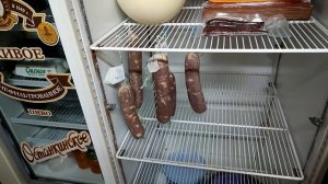 Московская сырокопченая колбаса в домашних условиях. Вкусно и не особо сложно.