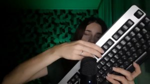 АСМР ТАППИНГ ПО КЛАВИАТУРЕ🎧 АСМР СТАРАЯ КЛАВИАТУРА