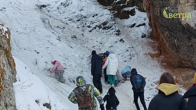 Каменные ворота. У трех пещер. Скалы реки Исеть смотреть онлайн