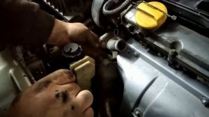 Замена термостата на Opel Vectra B 1999г. Х18ХЕ1