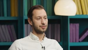 Василий Зуев о своих отношениях с Петербургом, о жизни на острове и SUP-серфинге