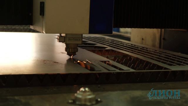 MetalTec 1530 S Лазерный станок по металлу