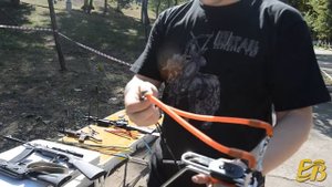 Тактическая рогатка для стрел своими руками/Handmade tactical arrow slingshot