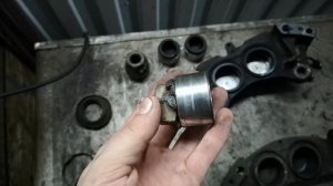 #1 Ремонт передних суппортов PERROT Mercedes Benz T1
