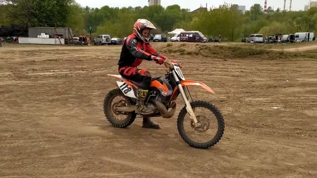 Slow wheelie training according to Offroad Fanatic and Maxon279. First steps.