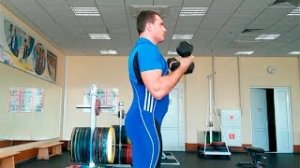 Жим Арнольда: техника выполнения