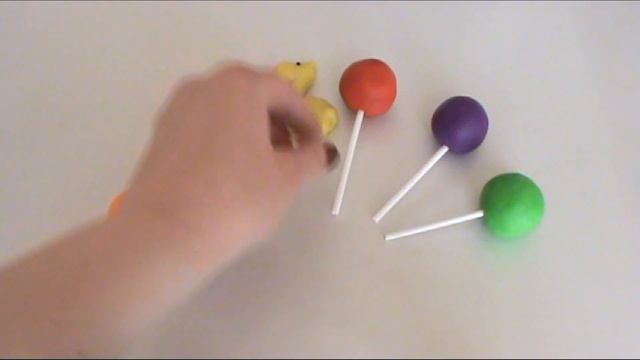 Учим диких животных. Учим цвета!Развивающее видео для малышей! ЛЕПИМ ЖИВОТНЫХ из ПЛЕЙ ДО!Мир Игруше смотреть онлайн