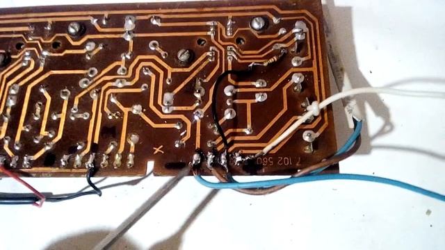 МОЩНЫЙ Усилитель звука из магнитофона МАЯК .(3 минуты и работает МОСТОМ) смотреть онлайн