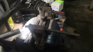 Направляющие пальцы суппорта Т4. Caliper fingers for Volkswagen T4. Rear.