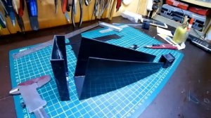 Как защитить экран камеры от засветки