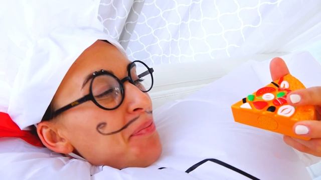 Vlad and Nikita Cooking Breakfast for Mama смотреть онлайн