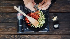 Запечённый стейк из малоглазого макруруса с овощным соте