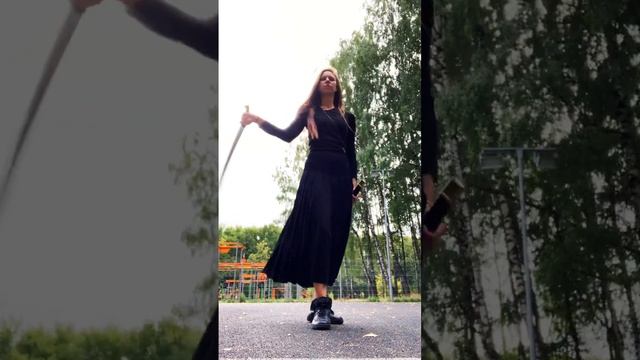 Фланкировка шашкой девушка #russia #dance #sword #girl