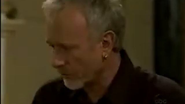 GH: Luke: Laura Worries about the Wedding (June 2002) смотреть онлайн