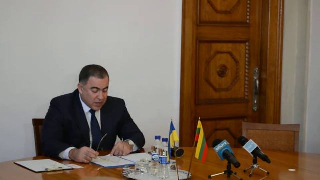 Мой город Н: Гранатуров читает с бумажки на встрече с представителями Литвы смотреть онлайн