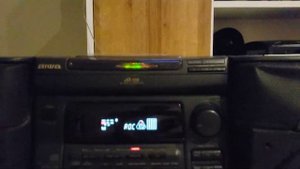 Aiwa NSX V30 VS NSX S52