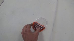 Экстрактор болтов