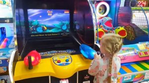 ИГРОЛЕНД.Выходной в Игроленде.Играем в Автоматы,Лабиринт,Веселуха