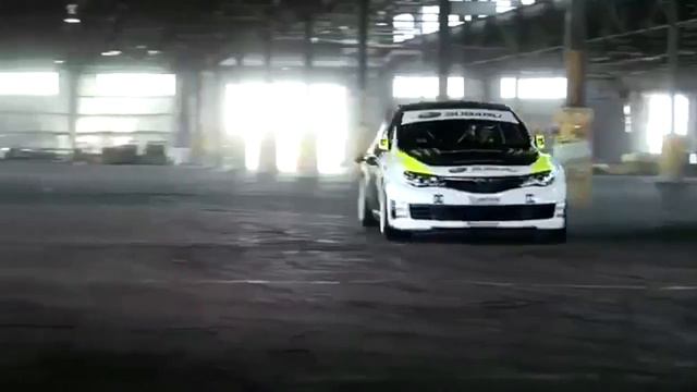 Subaru impetha Vs Ford Fiesta! смотреть онлайн