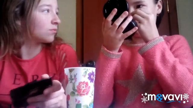 Как накраситься без косметики красками!!!\Склеялись ресницы шок ????# смотреть онлайн