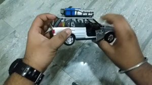 Bburago range rover 1:24 diecast model unboxing