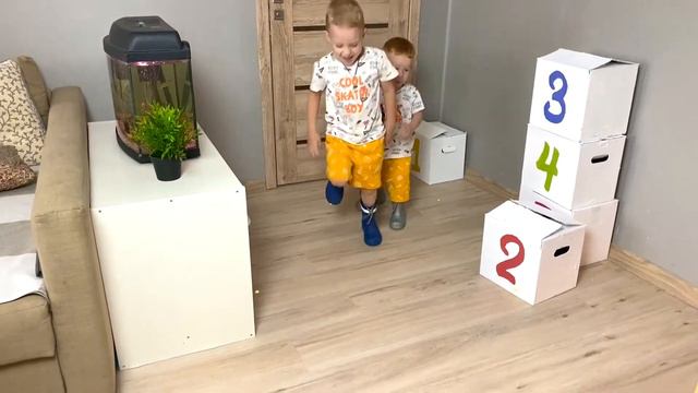 Матвей и Сава учатся считать от 1 до 5 | Познаем вместе