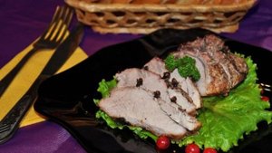 Свинина запеченная в мультиварке