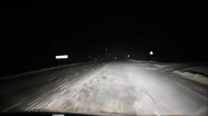 Трасса. Зима. Ночь. Снег.