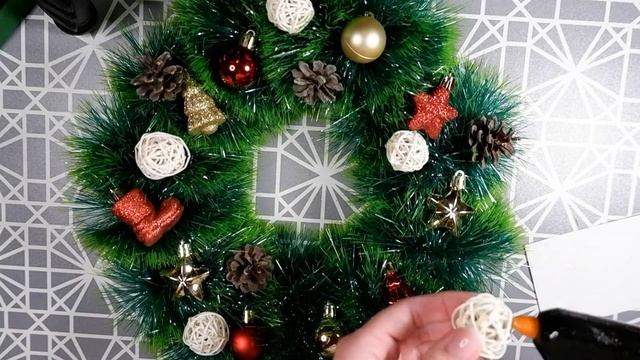 DIY｜｜ НОВОГОДНИЙ ВЕНОК своими руками ｜｜ Рождественский венок ｜｜ Christmas wreath ｜｜ Krupinka ToysDIY смотреть онлайн