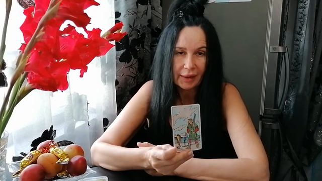 Урок 1. обучение Таро для начинающих. Масть мечей. Колода Уэйта