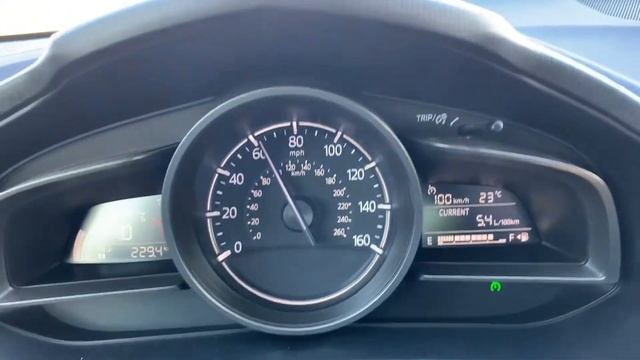 Mazda 3 2018 2.5L SkyAktiv расход топлива на трассе. 70-80-90-100-110-120 км/ч, круиз. смотреть онлайн