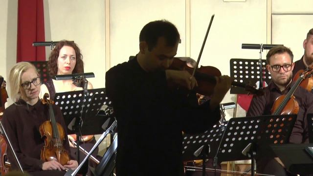 Niccolo Paganini: Caprice op.1 no. 13  in b flat for solo violin