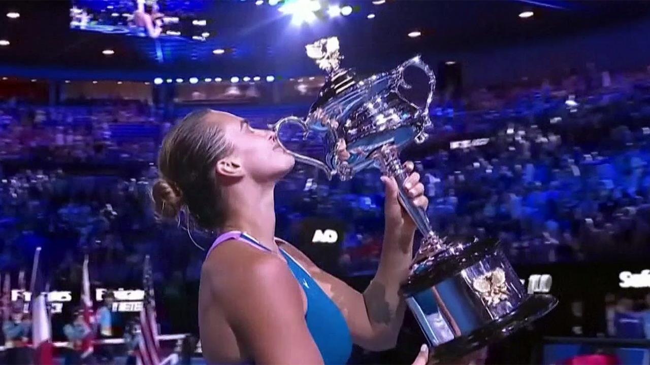 Белорусская теннисистка Арина Соболенко выиграла первый в этом году турнир Большого шлема