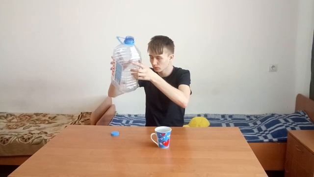 Выпил 5 литров воды? // *ШОК* Что со мной? попал в больницу???