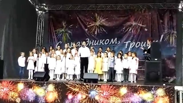 Владимир Шаинский, слова Михаила Танича «Когда мои друзья со мной». смотреть онлайн