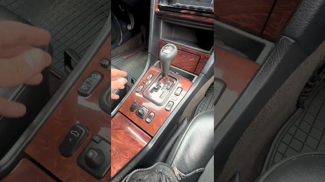 Ремонт бардачка MB W202 смотреть онлайн