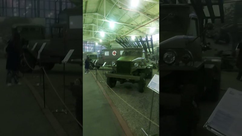 Третий зал музея Моторы войны