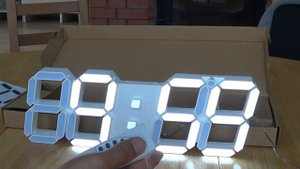 Светодиодные часы. LED часы Лут. Светящиеся часы. Настенные часы электронные.