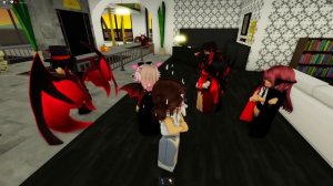 VAMPİR AİLE BENİ EVLAT EDİNDİ❤️AYŞEM ECE ARI?ARIGİLLER?ROBLOX BROOKHAVEN?RP