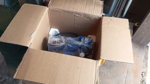 Безвоздушный окрасочный аппарат из Китая