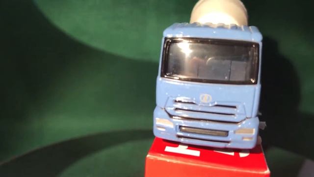 TOMICA NO.53 NISSAN DIESEL QUON MIXER CAR смотреть онлайн