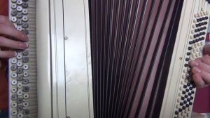 Лейся Песня "Обручальное кольцо" (баян крупным планом)