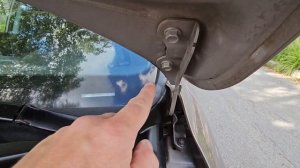 Kia Ceed 2009 универсал - подкапотное пространство и двс