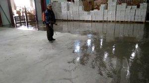 Обеспыливание бетонного пола