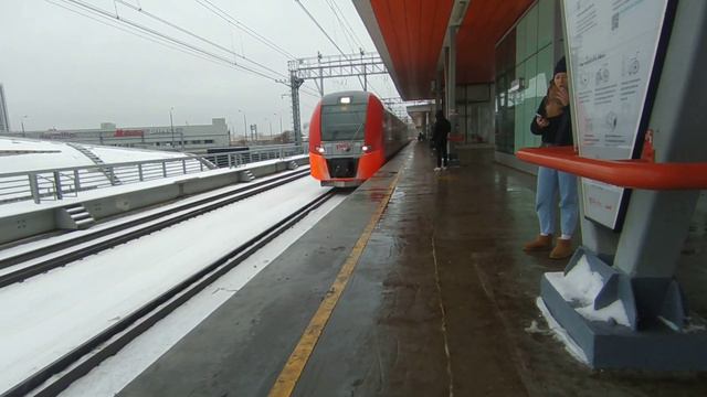 Ласточка прибывает на станцию Нижегородская #рекомендации #поезда #плацкарт #capcut